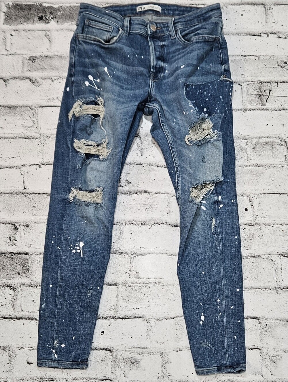 Zara Distressed Paint Splatter Skinny Jeans Blue Size 32 US 10